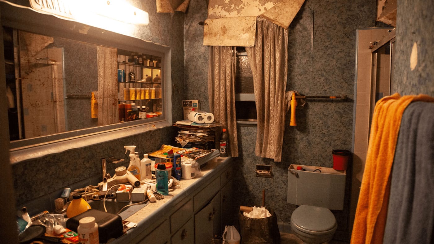 What To Do When A Loved One Is Hoarding?